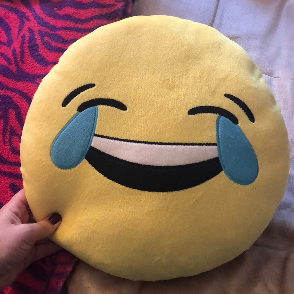 Emojii Pillow